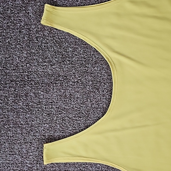 Top - Picture 7 of 11